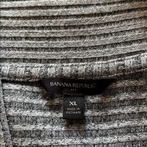 Banana Republic Gray Knit Women's Sweater - XL